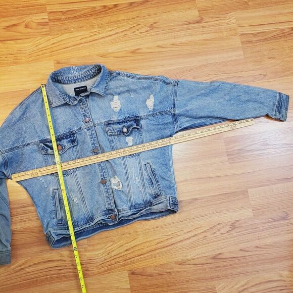 TRUE RELIGION Jeans Denim Jacket Womens Medium Distressed Grunge Boxy oversized - Picture 12 of 13